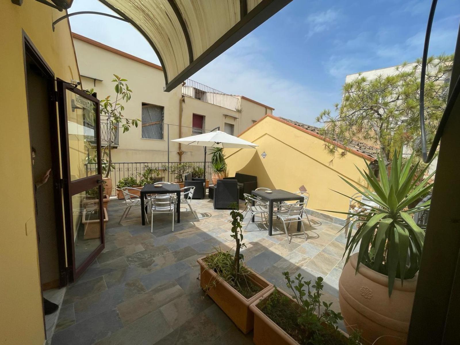 Hotel Cortese ปาแลร์โม ภายนอก รูปภาพ